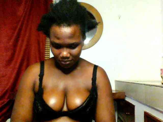 Ebonywaffle webcam