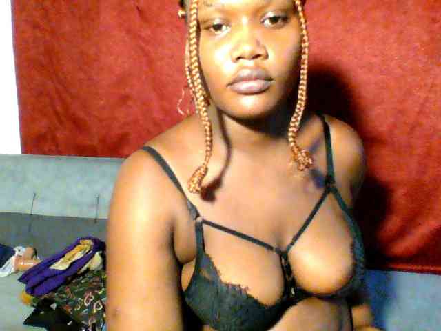 Ebonywaffle webcam