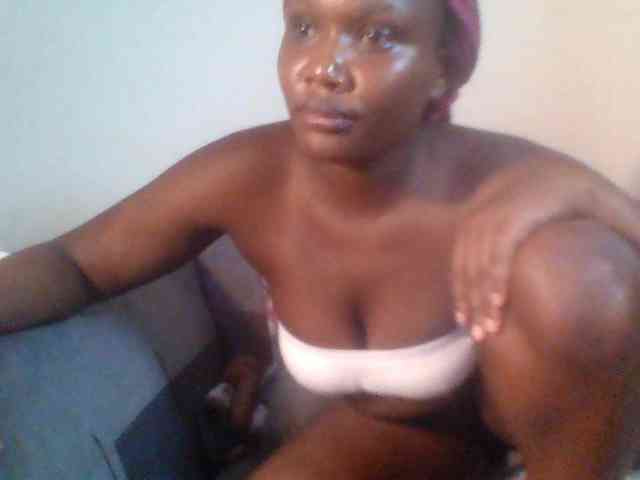 Ebonywaffle webcam