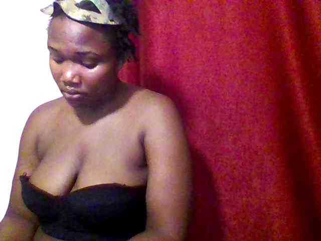 Ebonywaffle webcam