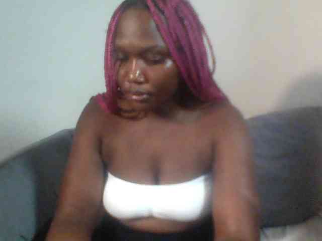 Ebonywaffle webcam