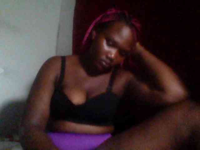 Ebonywaffle webcam