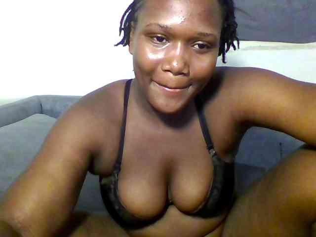 Ebonywaffle webcam