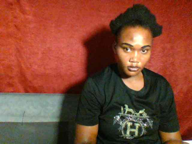 Ebonywaffle webcam