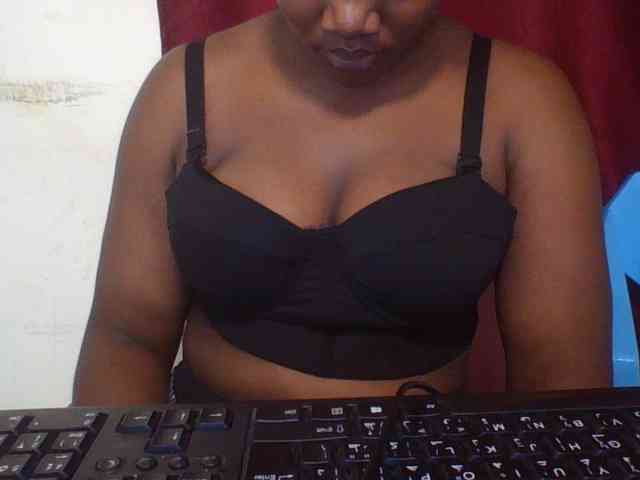 Ebonywaffle webcam