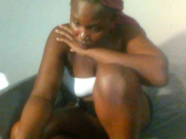 Ebonywaffle webcam
