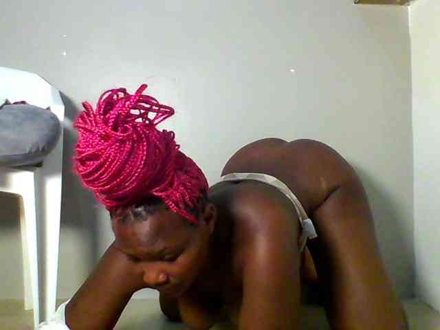 Ebonywaffle webcam