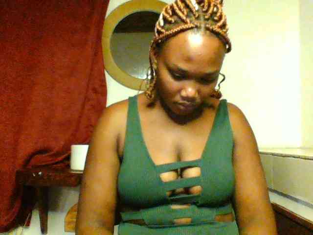 Ebonywaffle webcam