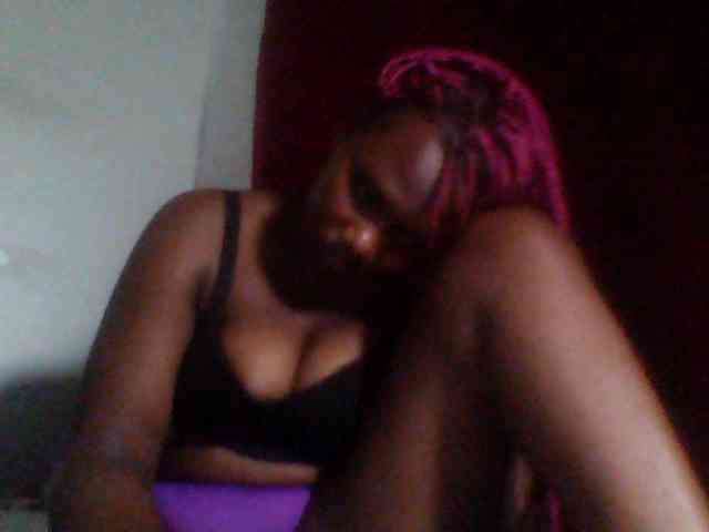 Ebonywaffle webcam