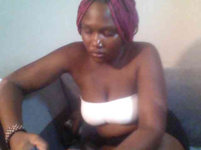 Ebonywaffle webcam