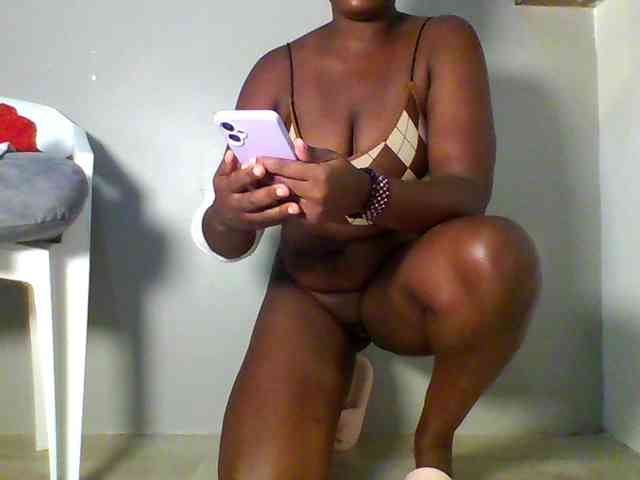 Ebonywaffle webcam
