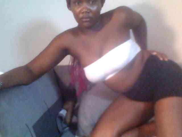 Ebonywaffle webcam