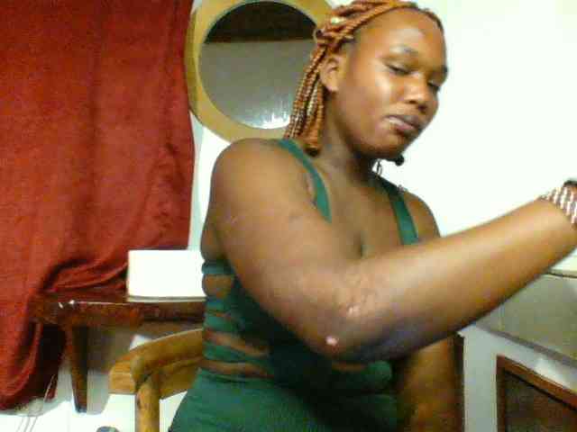 Ebonywaffle webcam