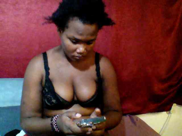 Ebonywaffle webcam