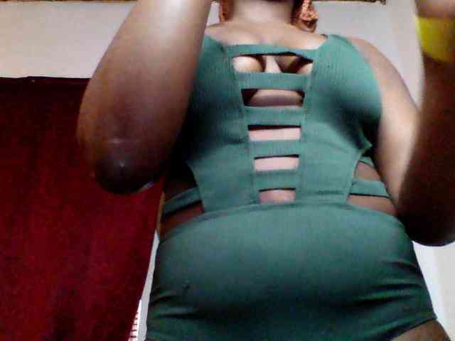 Ebonywaffle webcam