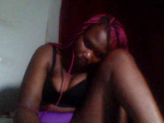 Ebonywaffle webcam