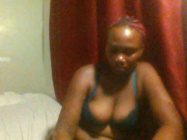 Ebonywaffle webcam