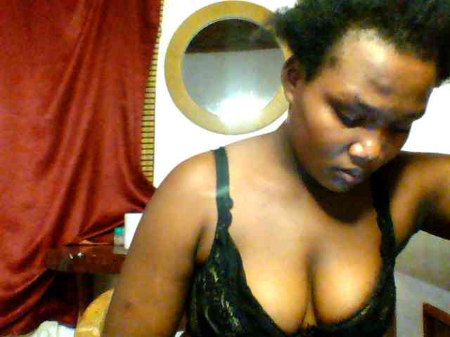 Ebonywaffle webcam