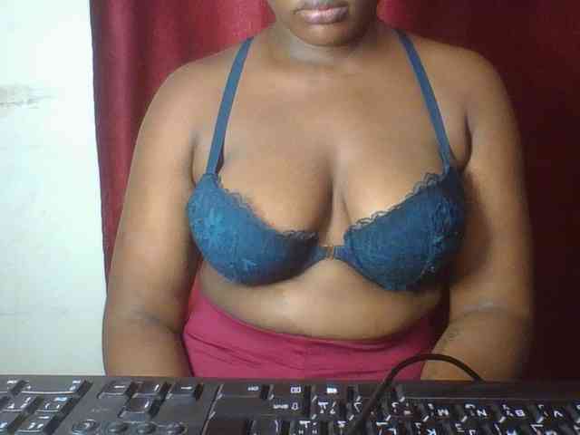 Ebonywaffle webcam