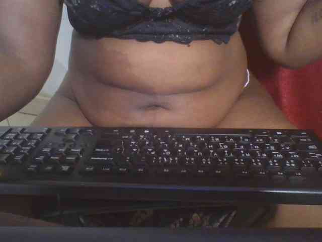 Ebonywaffle webcam