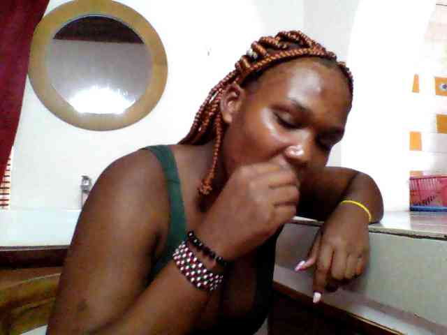 Ebonywaffle webcam
