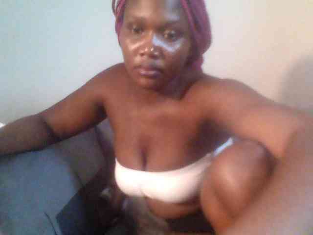 Ebonywaffle webcam
