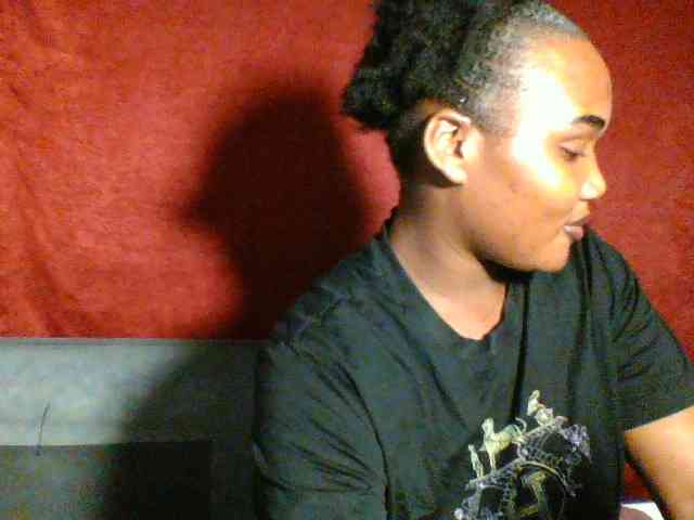 Ebonywaffle webcam