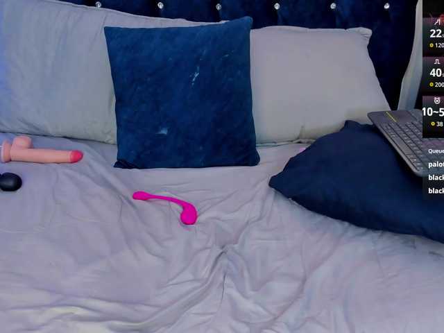 Yuliana-Demon live cam on BongaCams