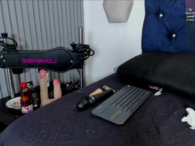 Yuliana-Demon live cam on BongaCams