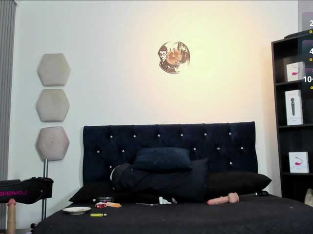 Yuliana-Demon live cam on BongaCams