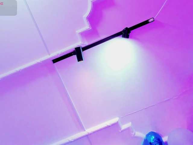 Yuliana-Demon live cam on BongaCams