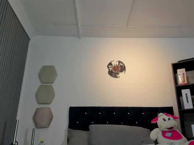 Yuliana-Demon live cam on BongaCams