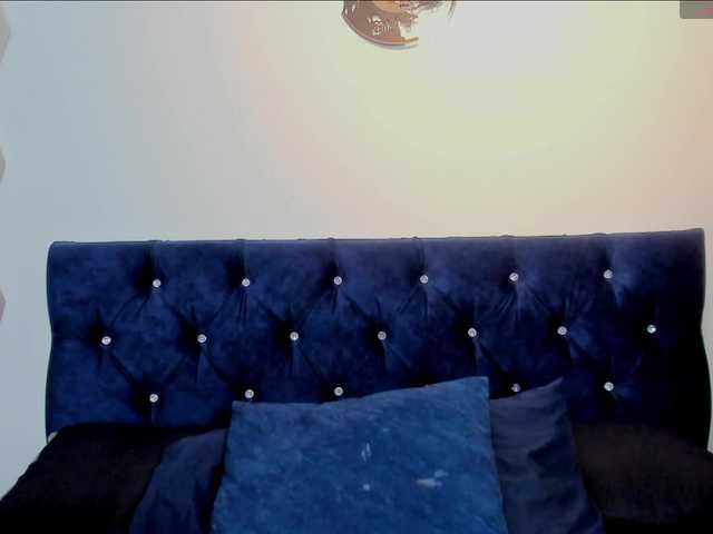 Yuliana-Demon live cam on BongaCams