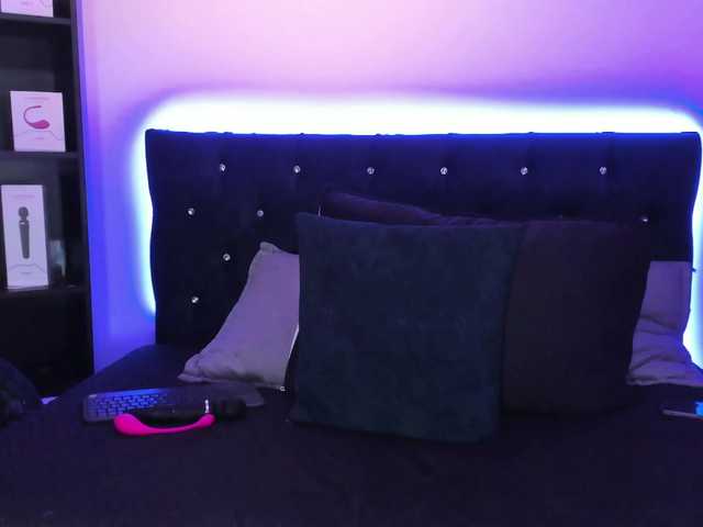 Yuliana-Demon live cam on BongaCams