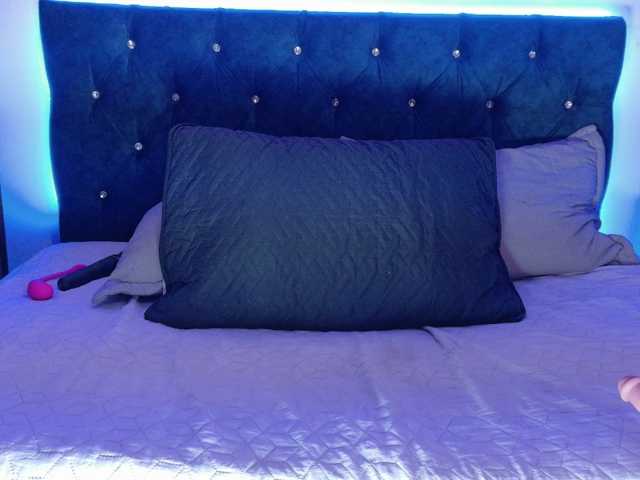Yuliana-Demon live cam on BongaCams