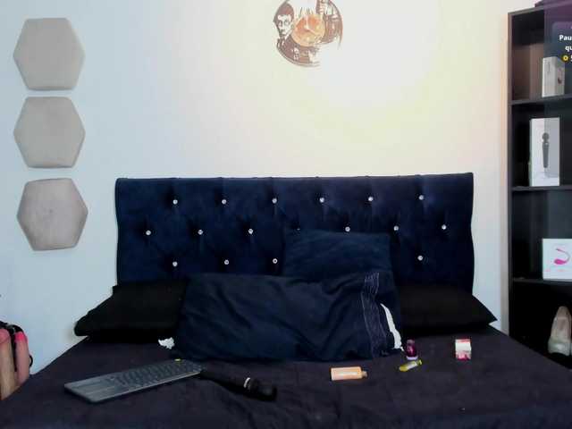 Yuliana-Demon live cam on BongaCams