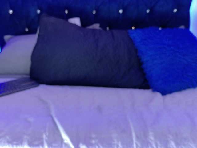 Yuliana-Demon live cam preview