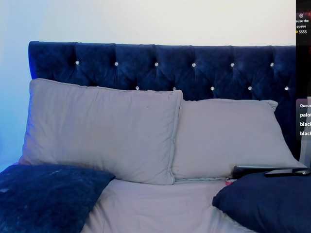 Yuliana-Demon live cam on BongaCams