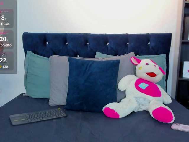 Yuliana-Demon live cam on BongaCams