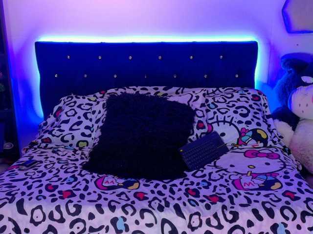 Yuliana-Demon live cam on BongaCams