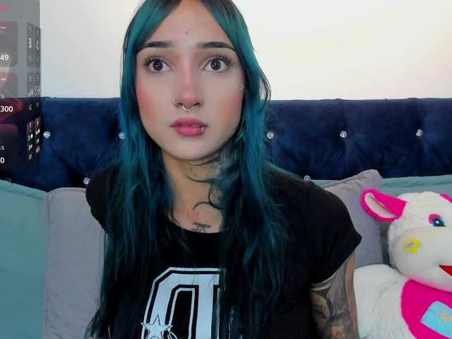 Yuliana-Demon live cam on BongaCams