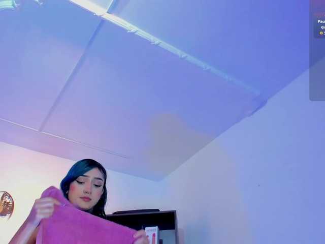 Yuliana-Demon live cam on BongaCams