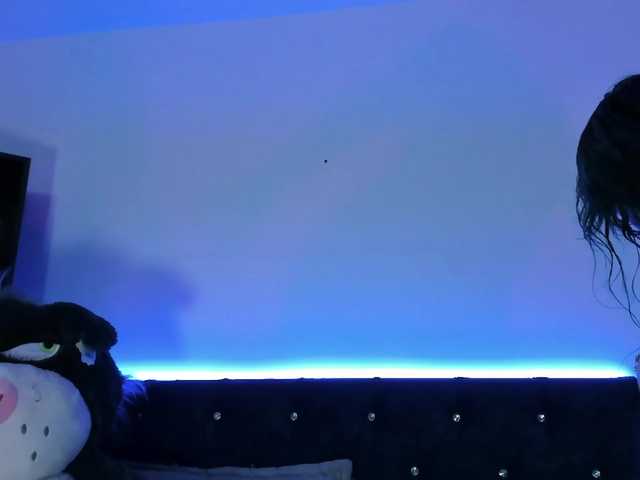 Yuliana-Demon live cam on BongaCams