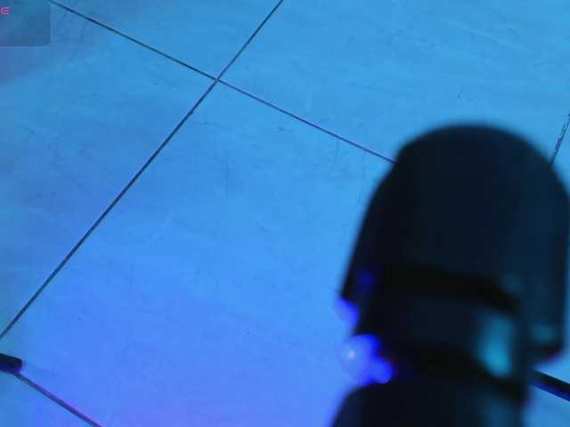 Yuliana-Demon live cam on BongaCams