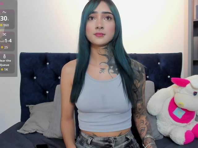Yuliana-Demon live cam on BongaCams