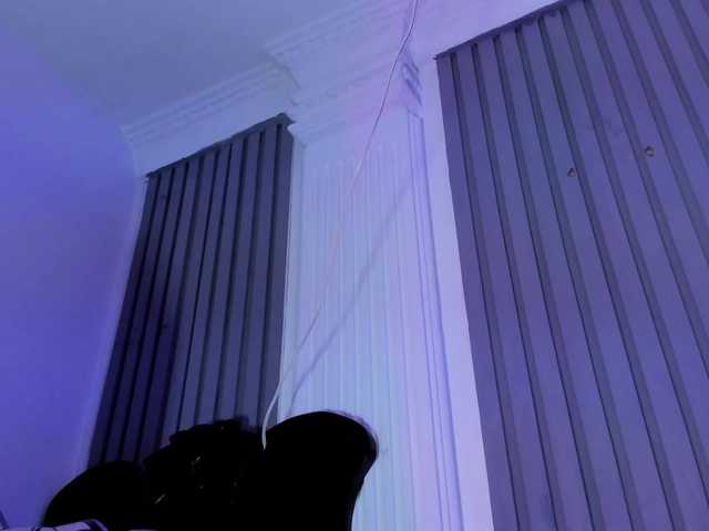 Yuliana-Demon live cam on BongaCams
