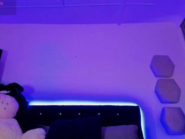 Yuliana-Demon live cam on BongaCams