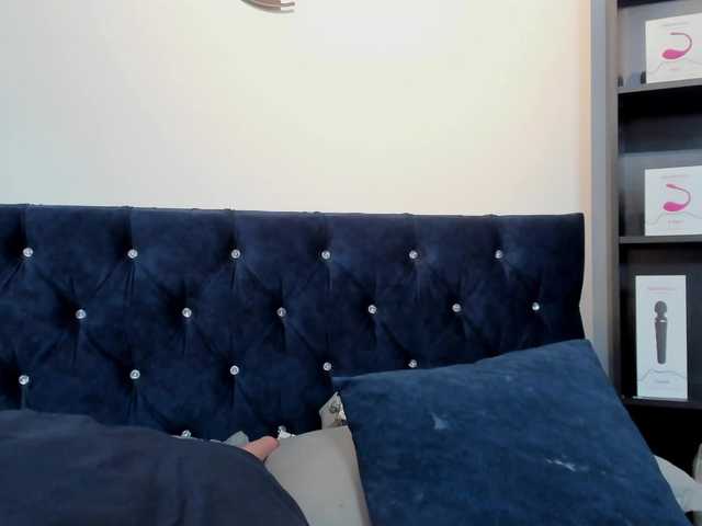 Yuliana-Demon live cam on BongaCams