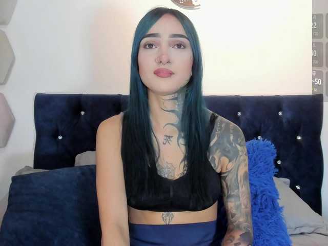 Yuliana-Demon live cam on BongaCams