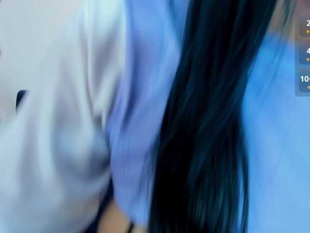 Yuliana-Demon live cam on BongaCams